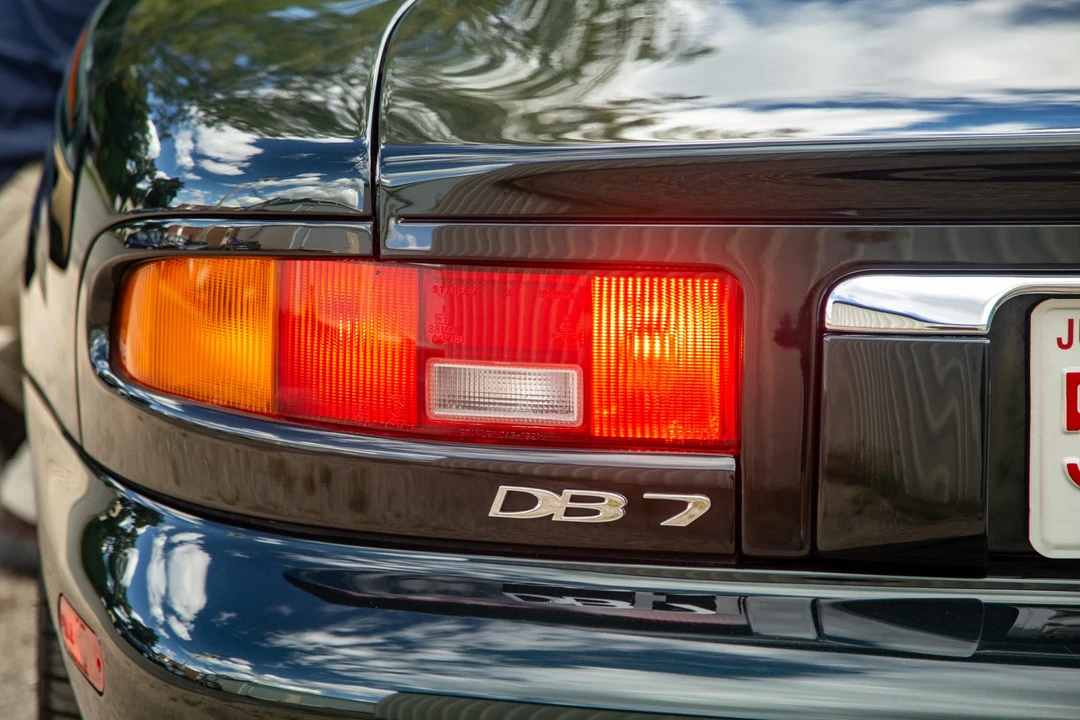 2002 Aston Martin DB7 Vantage - Image 23 of 31