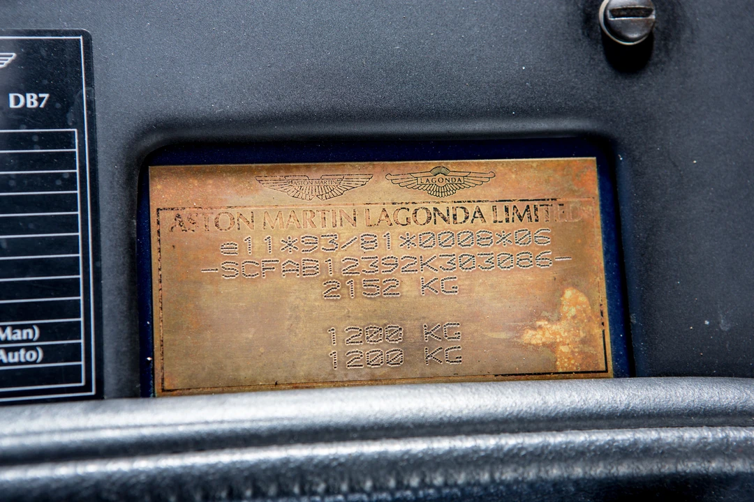 2002 Aston Martin DB7 Vantage - Image 25 of 27