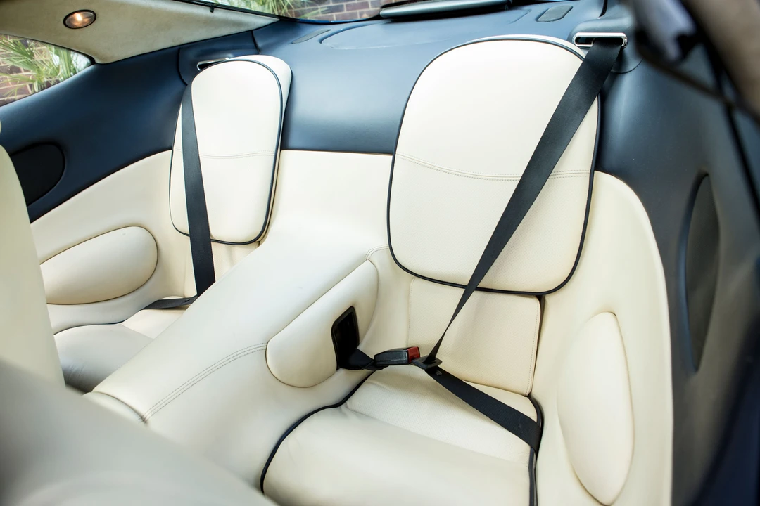 2002 Aston Martin DB7 Vantage - Image 13 of 27