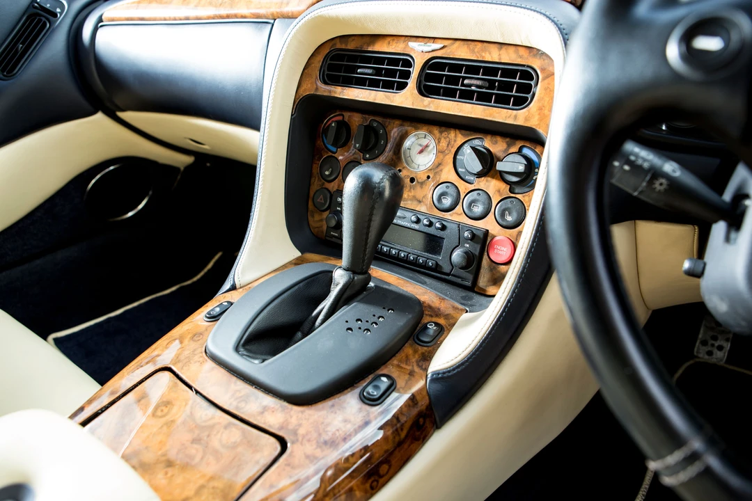 2002 Aston Martin DB7 Vantage - Image 22 of 27