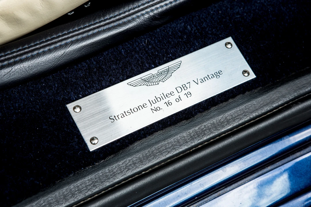 2002 Aston Martin DB7 Vantage - Image 27 of 27