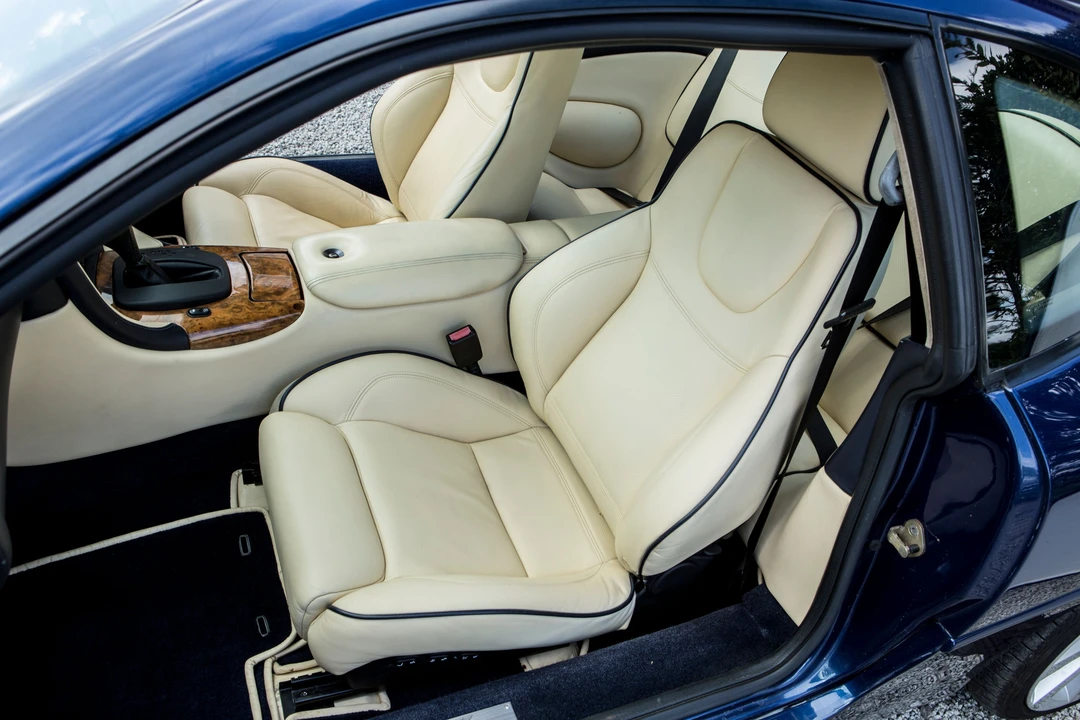 2002 Aston Martin DB7 Vantage - Image 16 of 27
