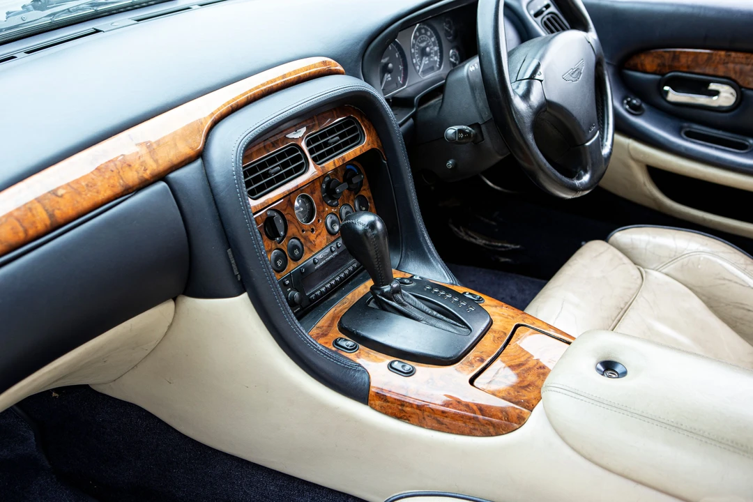 2002 Aston Martin DB7 Vantage - Image 9 of 20
