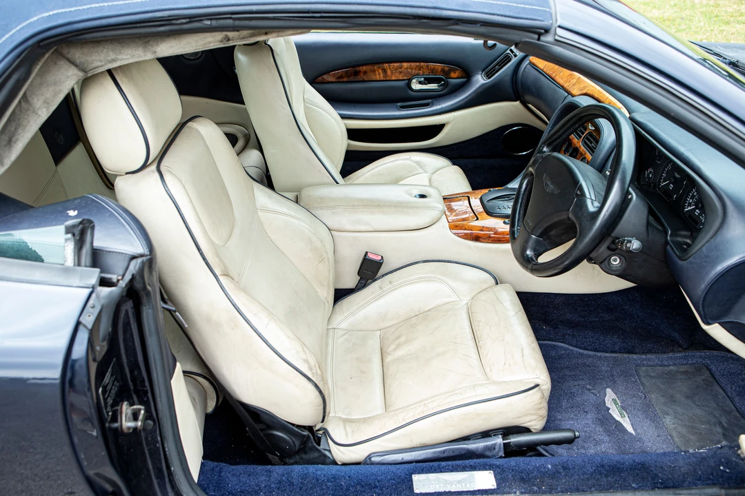 2002 Aston Martin DB7 Vantage - Image 12 of 20