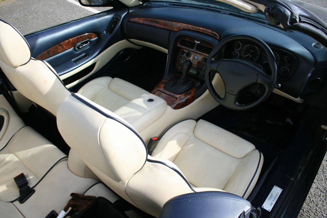 2002 Aston Martin DB7 Vantage - Image 3 of 3