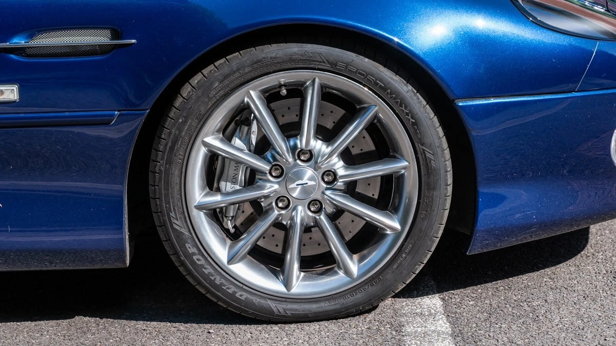 2002 Aston Martin DB7 Vantage - Image 13 of 30