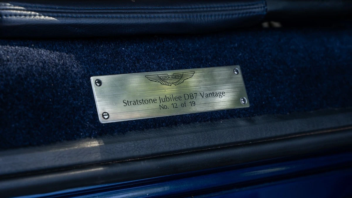 2002 Aston Martin DB7 Vantage - Image 22 of 30