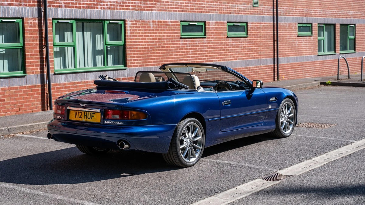2002 Aston Martin DB7 Vantage - Image 7 of 30