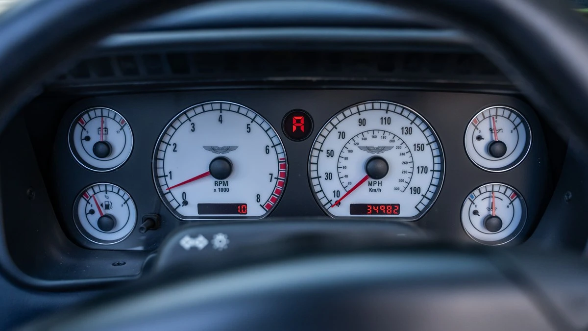 2002 Aston Martin DB7 Vantage - Image 26 of 30