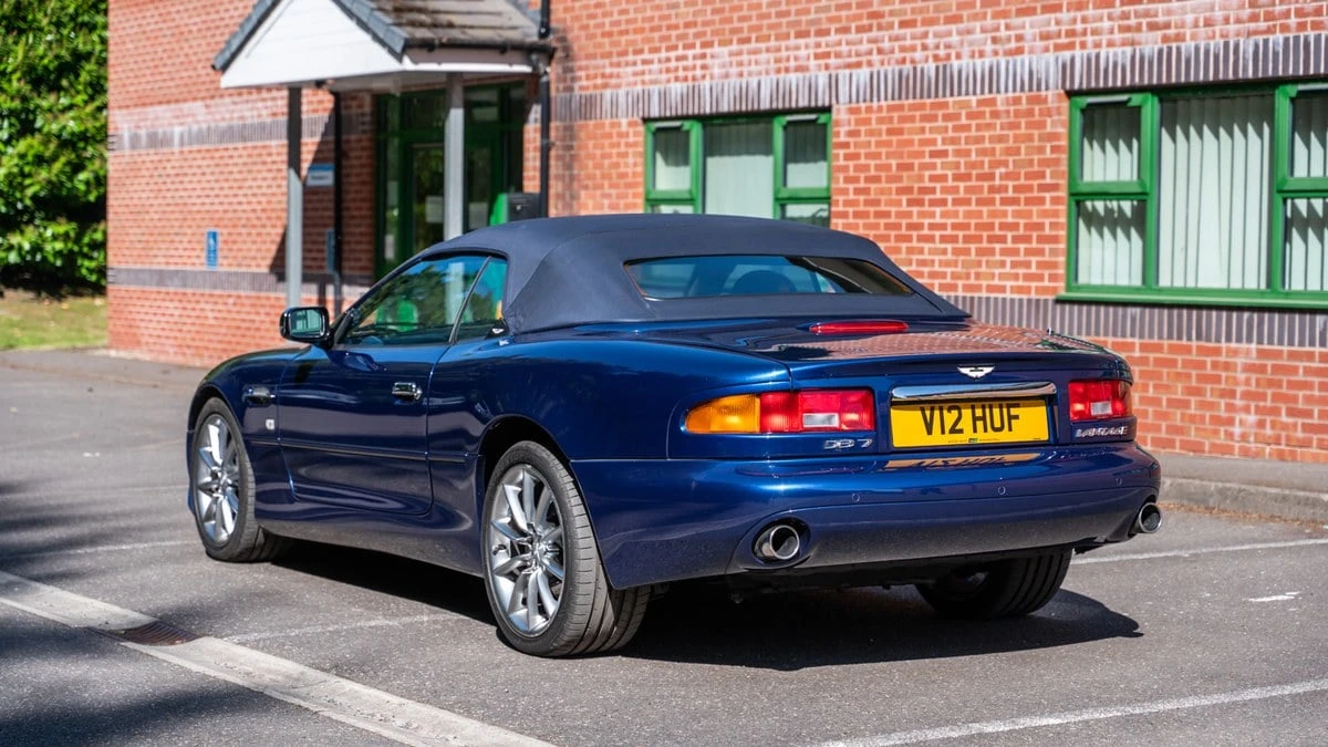 2002 Aston Martin DB7 Vantage - Image 10 of 30