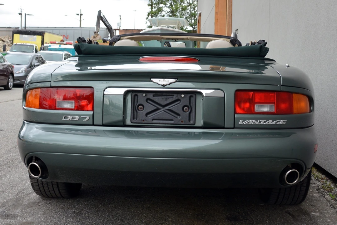 2002 Aston Martin DB7 Vantage - Image 22 of 31