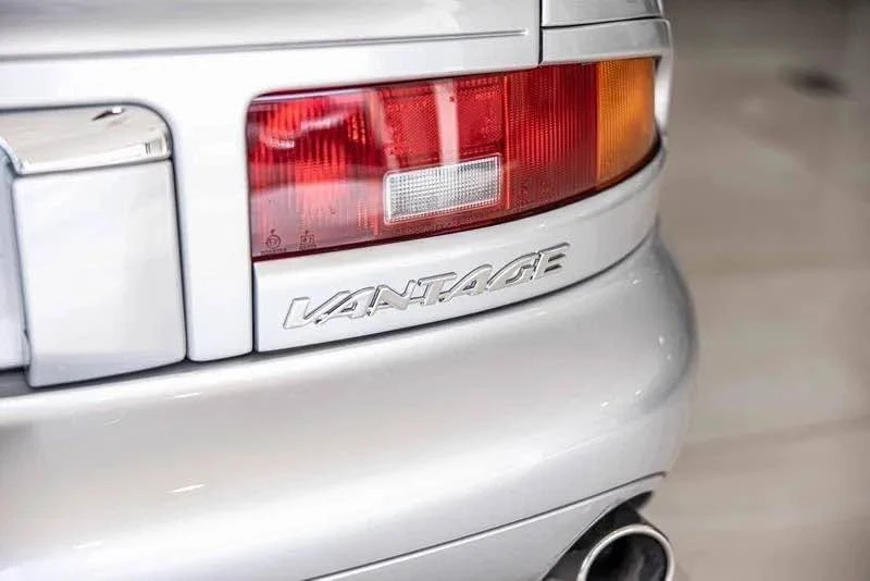 2002 Aston Martin DB7 Vantage - Image 9 of 20