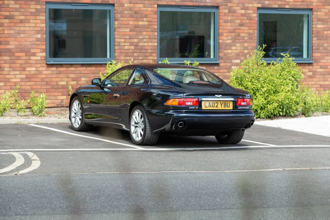 2002 Aston Martin DB7 Vantage - Image 17 of 30