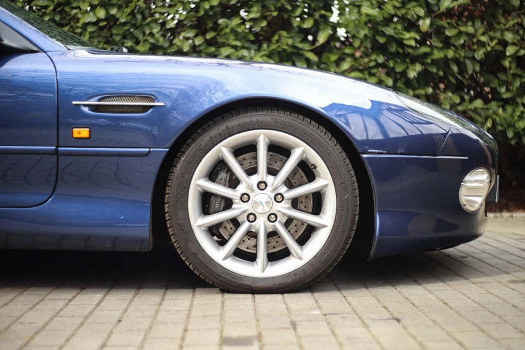 2002 Aston Martin DB7 Vantage - Image 14 of 30