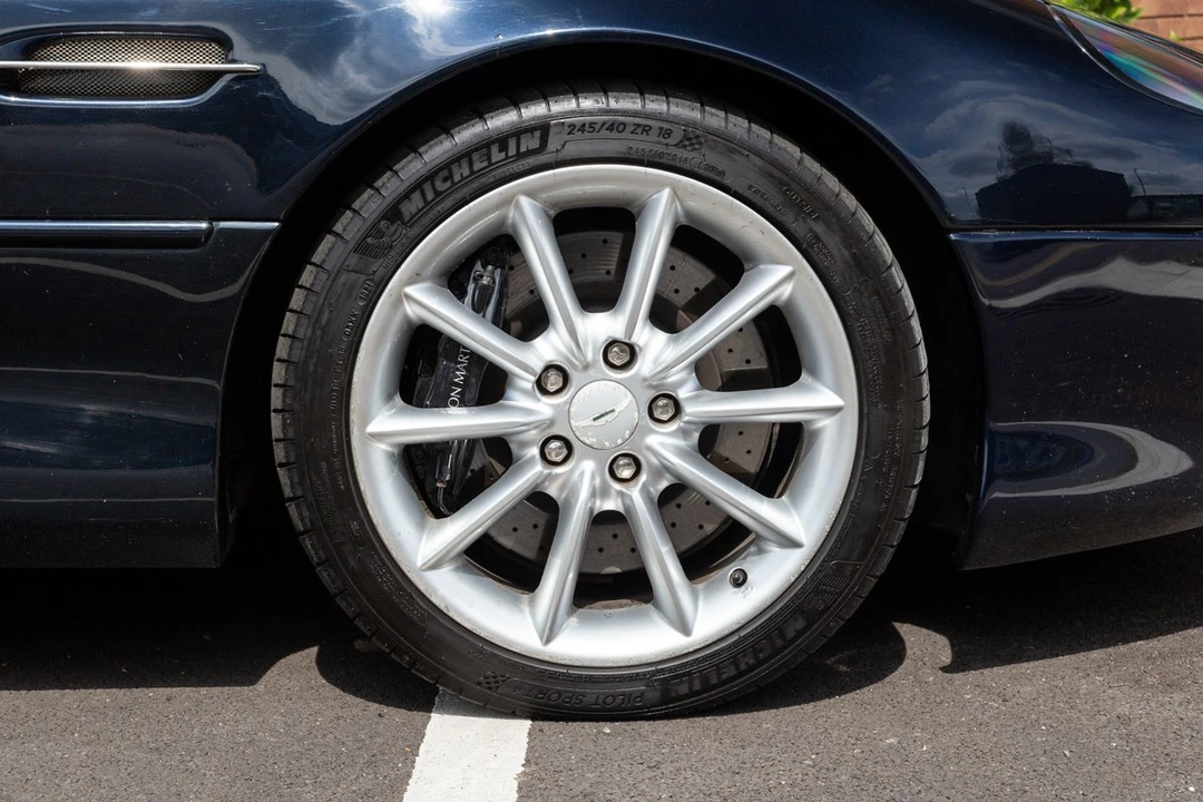 2002 Aston Martin DB7 Vantage - Image 22 of 30
