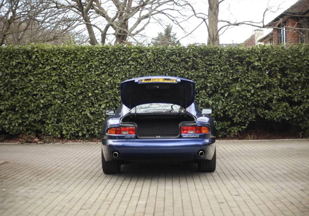 2002 Aston Martin DB7 Vantage - Image 12 of 30
