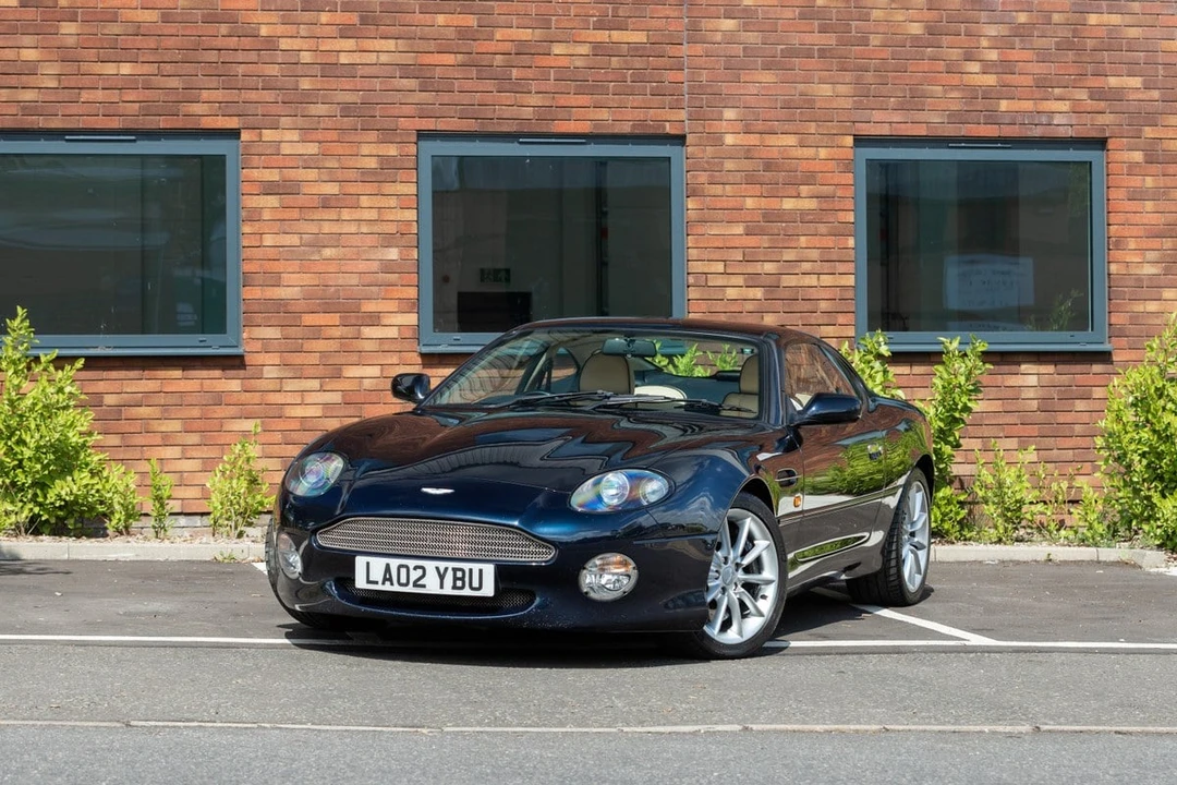 2002 Aston Martin DB7 Vantage - Image 11 of 30