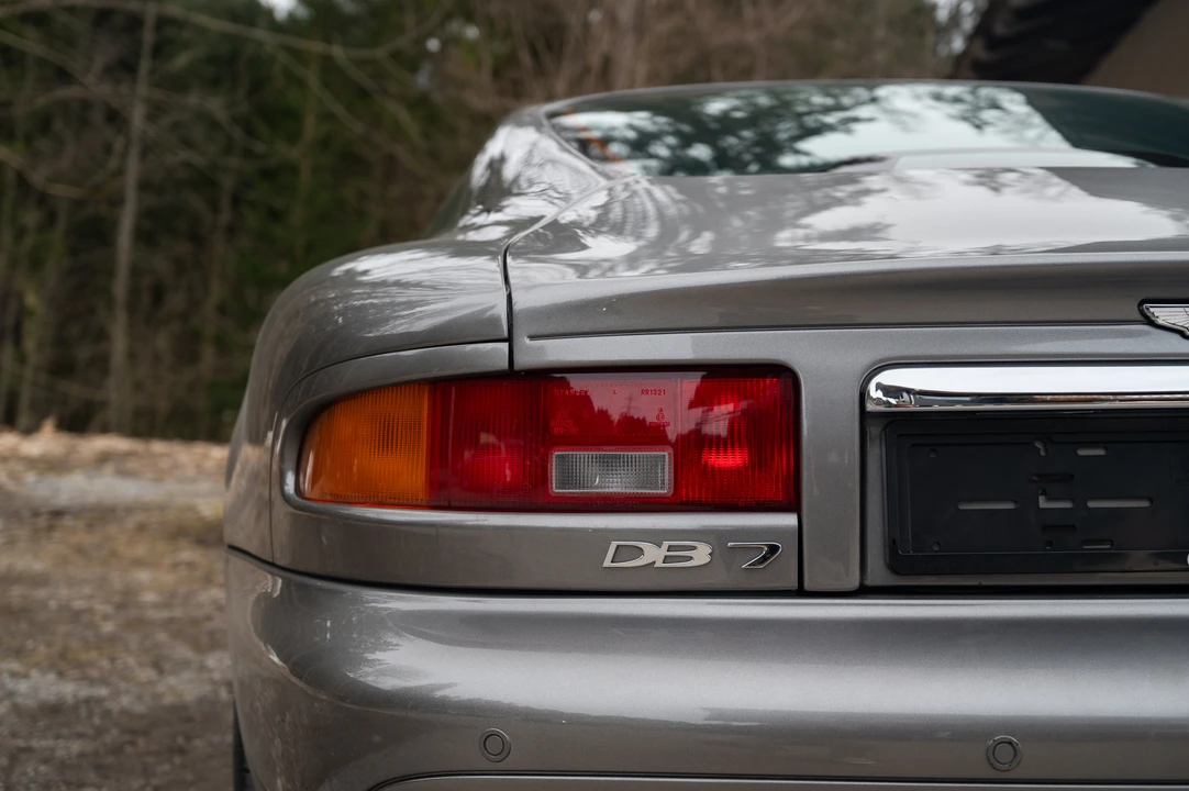2002 Aston Martin DB7 Vantage - Image 27 of 31