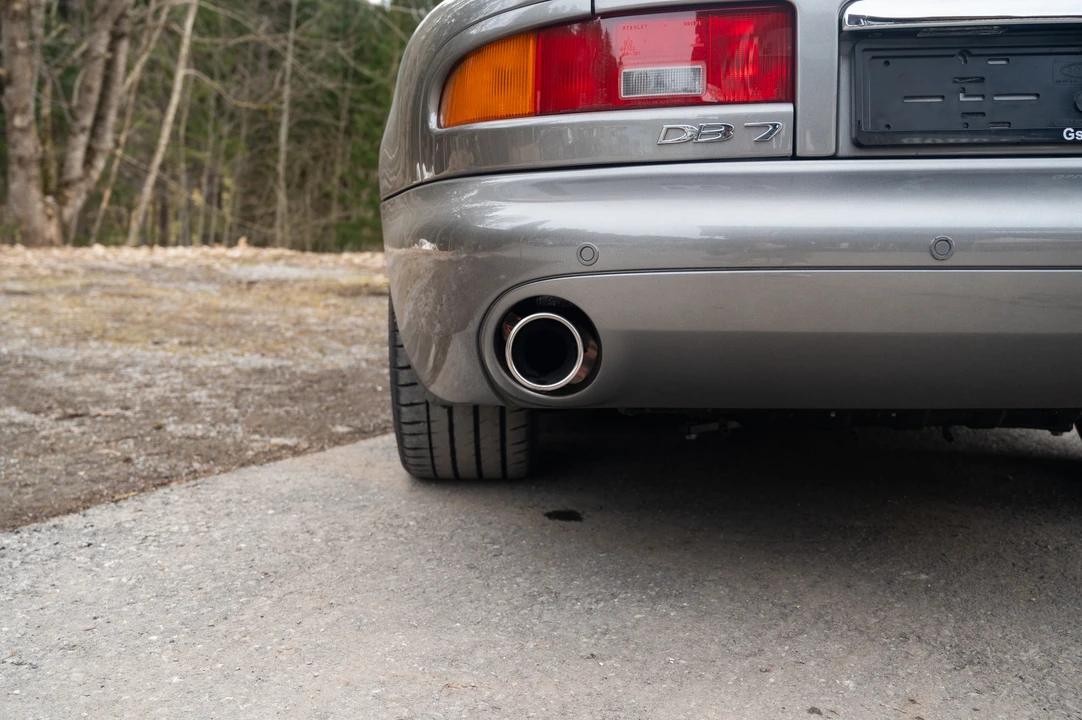 2002 Aston Martin DB7 Vantage - Image 29 of 31