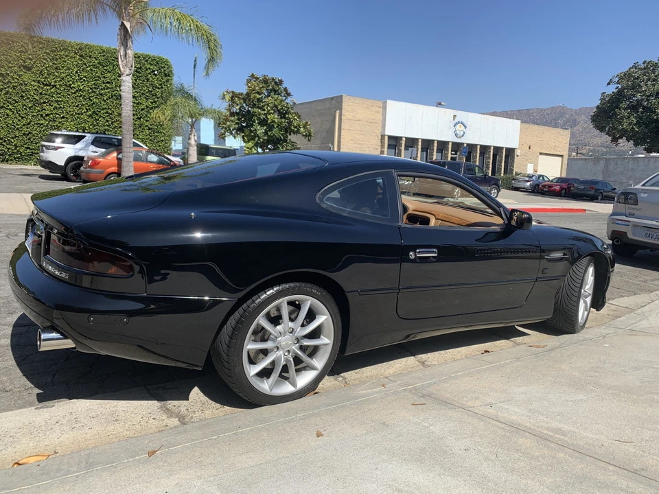 2002 Aston Martin DB7 Vantage - Image 11 of 31