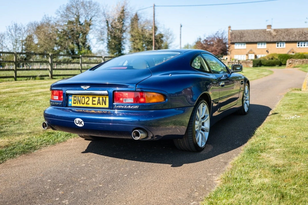 2002 Aston Martin DB7 Vantage - Image 9 of 30