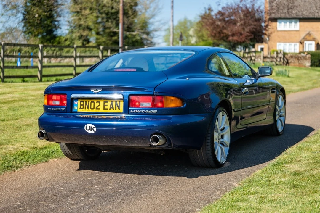 2002 Aston Martin DB7 Vantage - Image 17 of 30