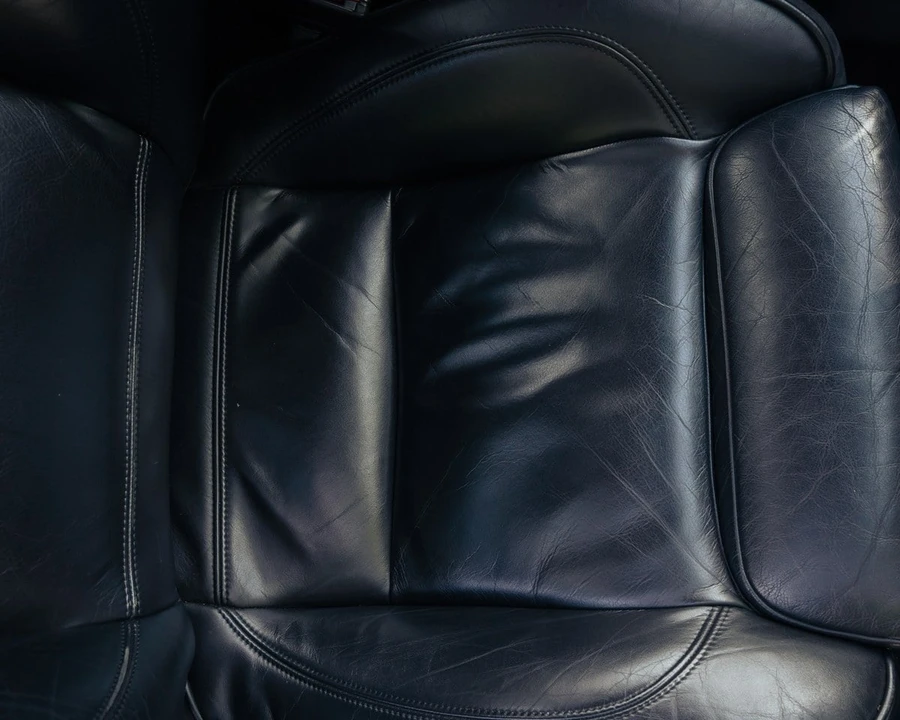 2002 Aston Martin DB7 Vantage - Image 19 of 30