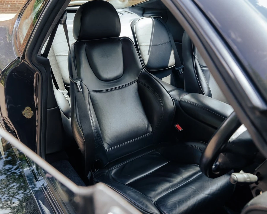 2002 Aston Martin DB7 Vantage - Image 21 of 30