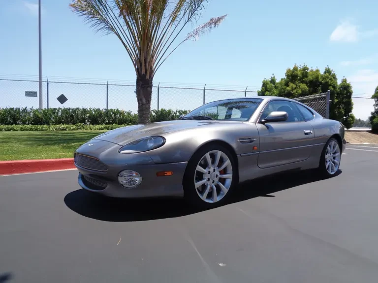 2002 Aston Martin DB7 Vantage - Image 2 of 2