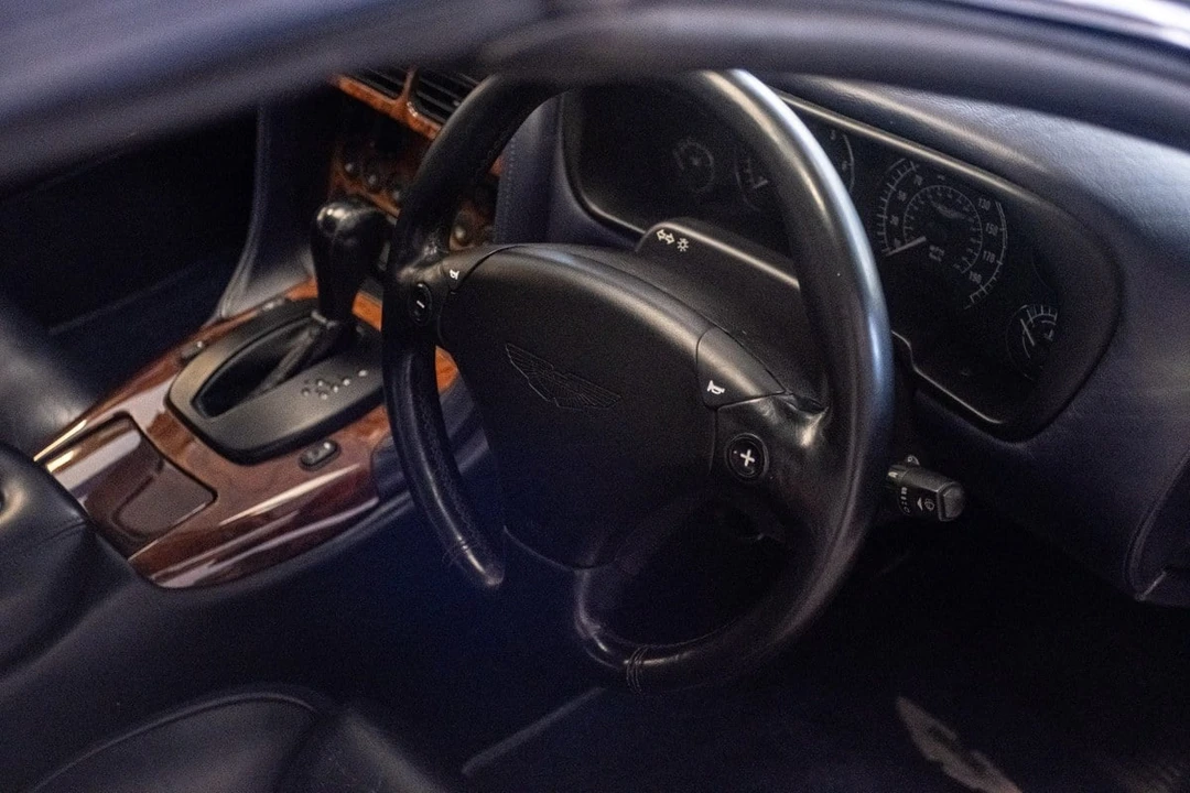 2002 Aston Martin DB7 Vantage - Image 25 of 30