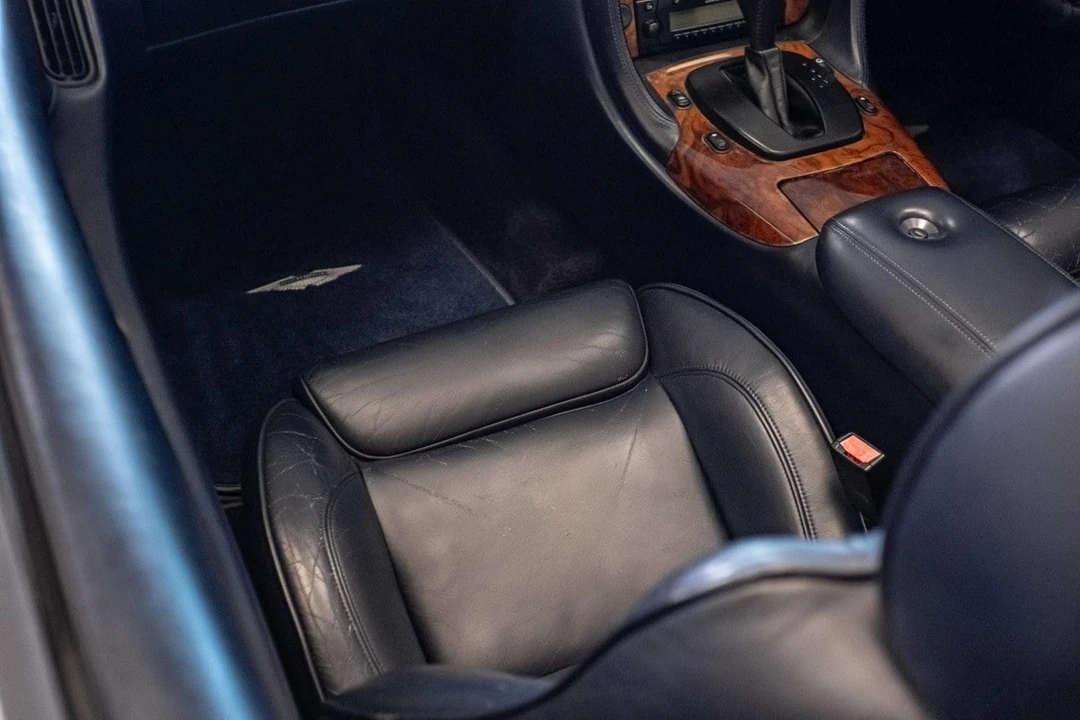 2002 Aston Martin DB7 Vantage - Image 28 of 30