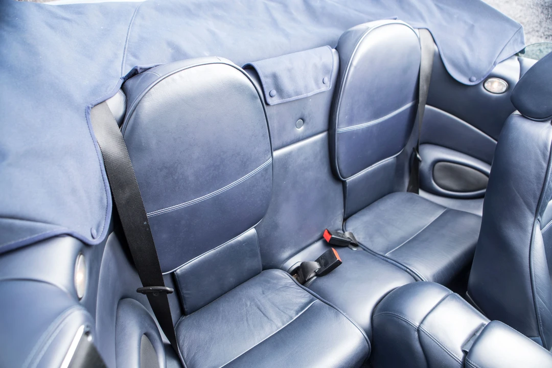 2002 Aston Martin DB7 Vantage - Image 10 of 19
