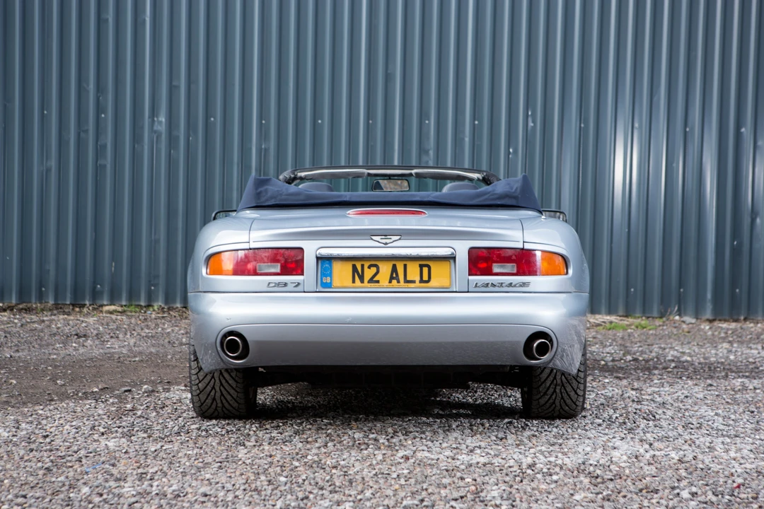 2002 Aston Martin DB7 Vantage - Image 17 of 19