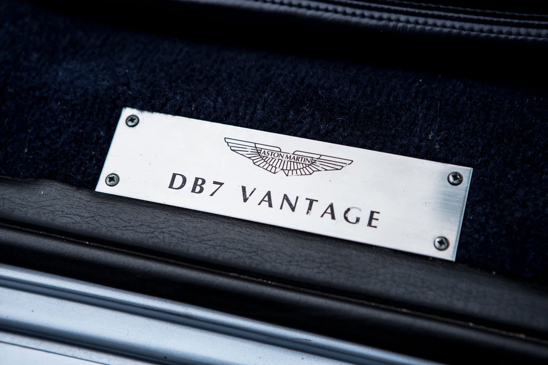 2002 Aston Martin DB7 Vantage - Image 12 of 19