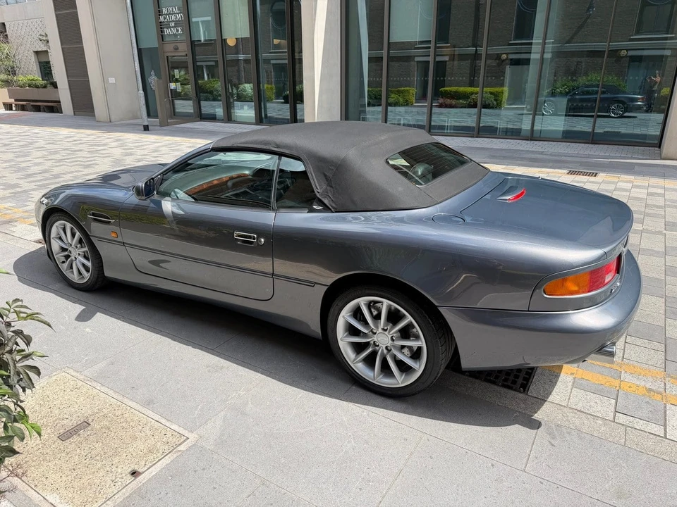 2002 Aston Martin DB7 Vantage - Image 17 of 31