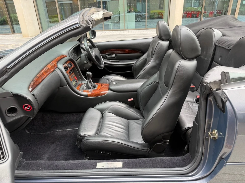 2002 Aston Martin DB7 Vantage - Image 25 of 31