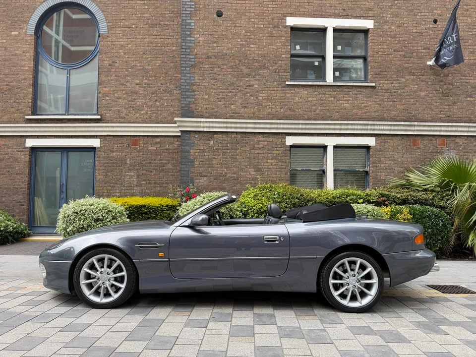 2002 Aston Martin DB7 Vantage - Image 9 of 31