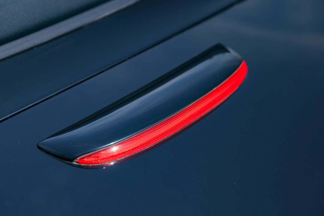 2002 Aston Martin DB7 Vantage - Image 17 of 31