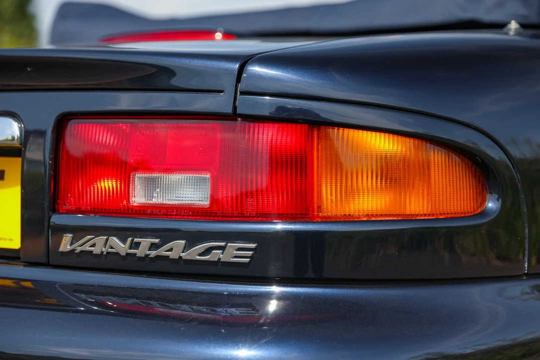 2002 Aston Martin DB7 Vantage - Image 28 of 31