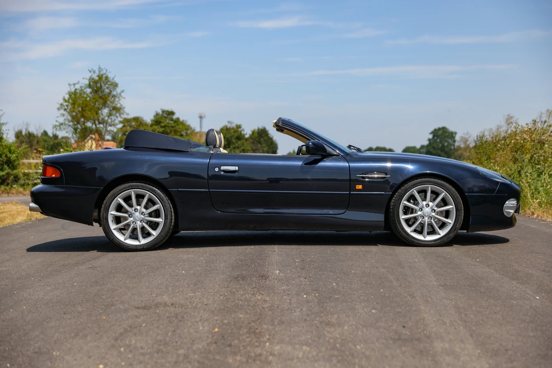 2002 Aston Martin DB7 Vantage - Image 8 of 31