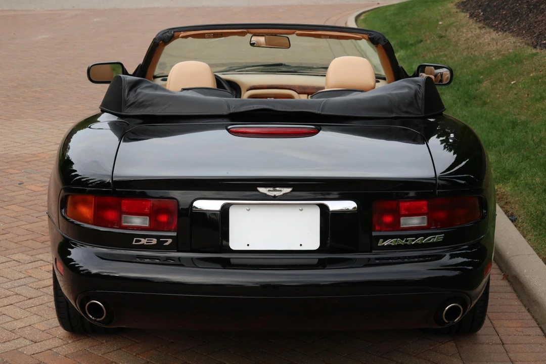 2002 Aston Martin DB7 Vantage - Image 5 of 8