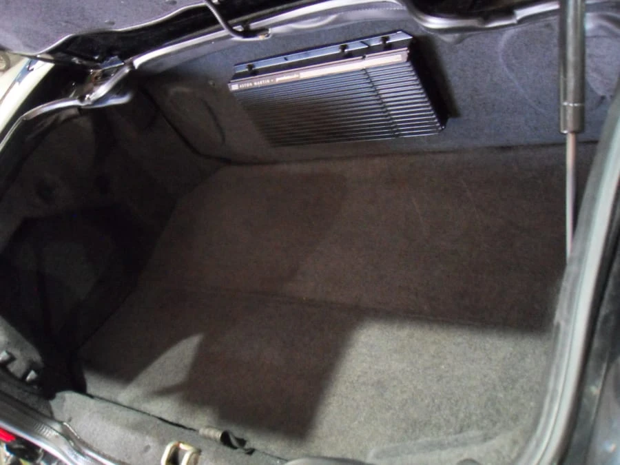 2002 Aston Martin DB7 Vantage - Image 23 of 24