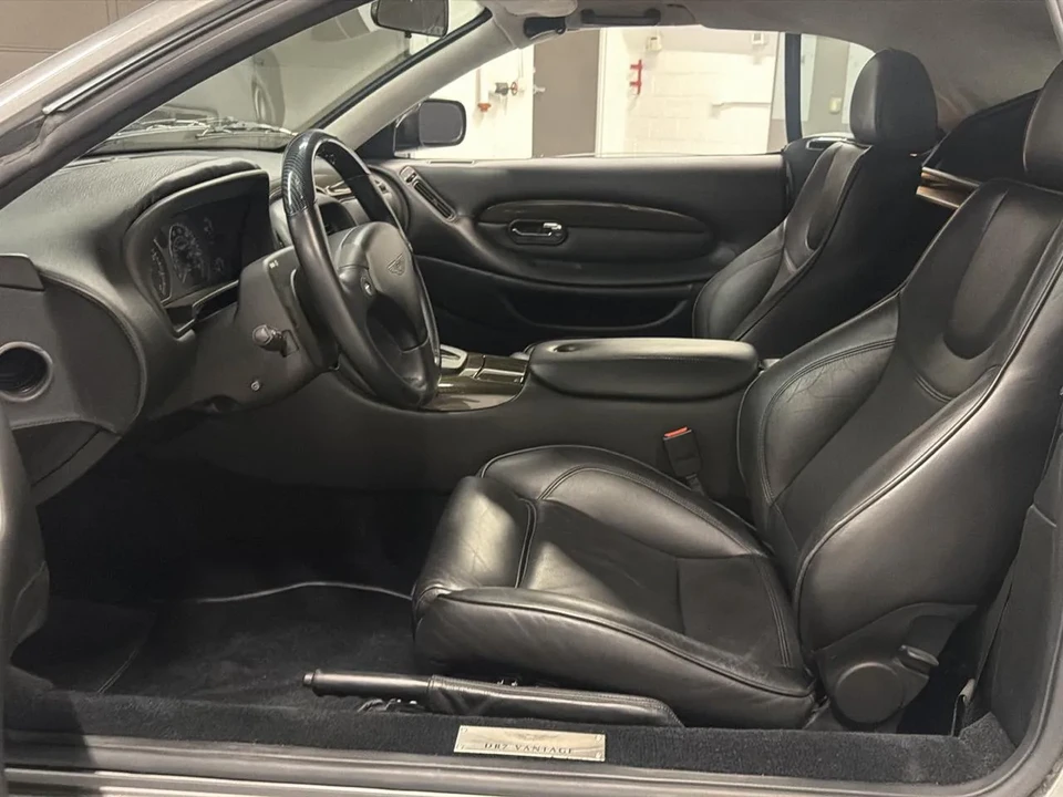 2002 Aston Martin DB7 Vantage - Image 16 of 31