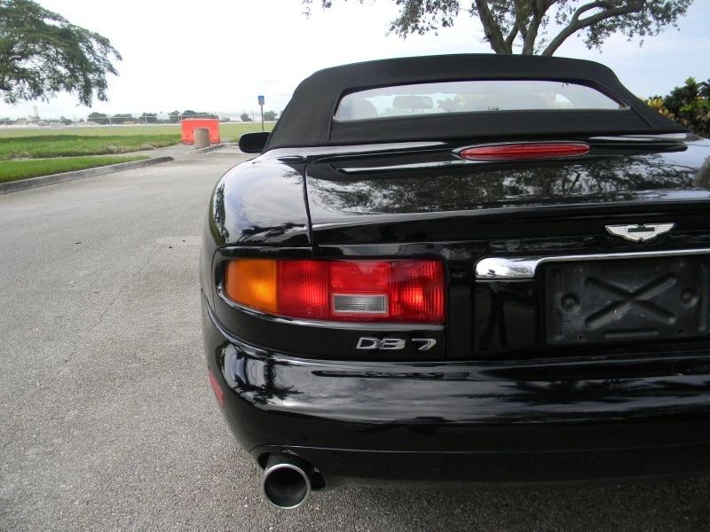 2002 Aston Martin DB7 Vantage - Image 19 of 31