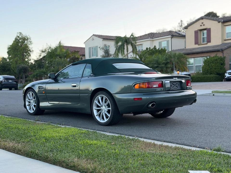 2002 Aston Martin DB7 Vantage - Image 18 of 31