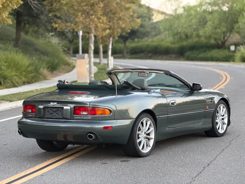 2002 Aston Martin DB7 Vantage - Image 11 of 31