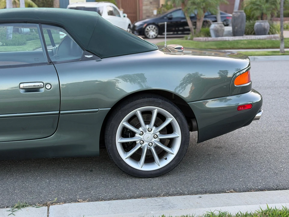 2002 Aston Martin DB7 Vantage - Image 27 of 31