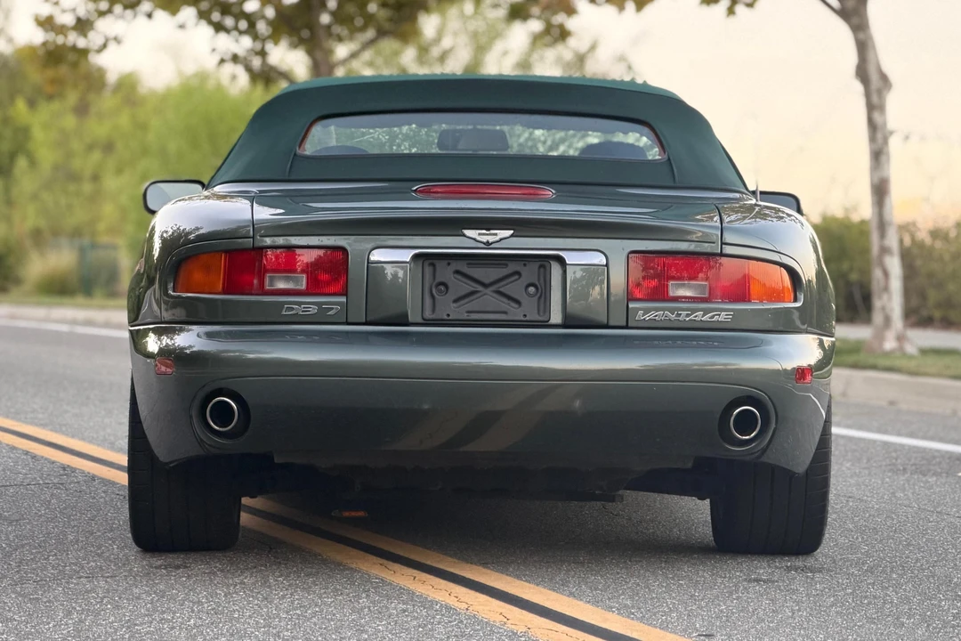 2002 Aston Martin DB7 Vantage - Image 21 of 31