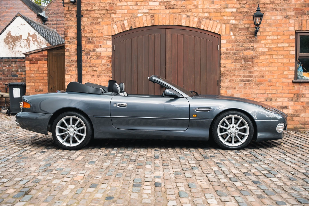 2002 Aston Martin DB7 Vantage - Image 8 of 31