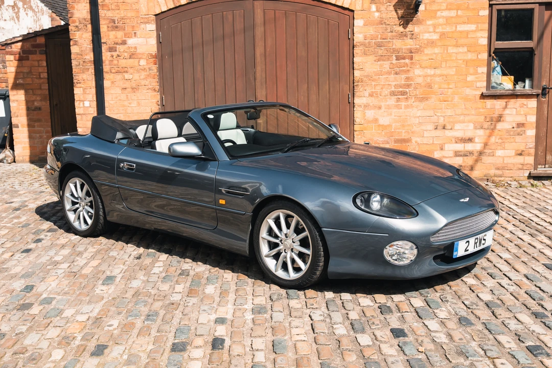 2002 Aston Martin DB7 Vantage - Image 9 of 31